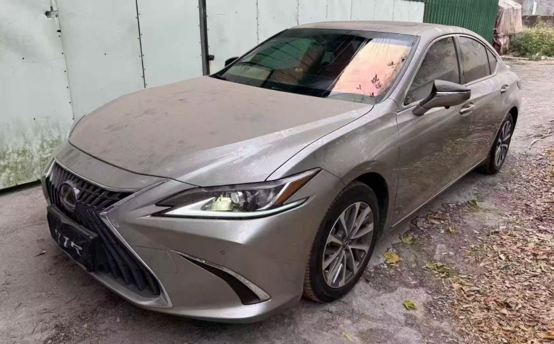 深圳23年雷克萨斯ES2