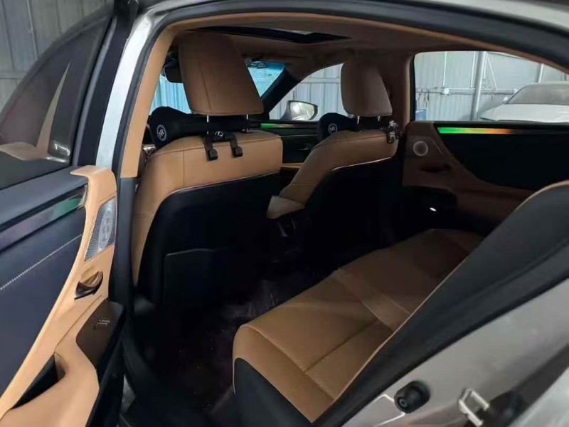 深圳23年雷克萨斯ES7