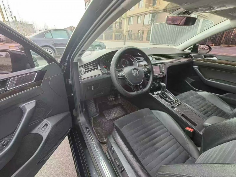 承德17年大众迈腾5