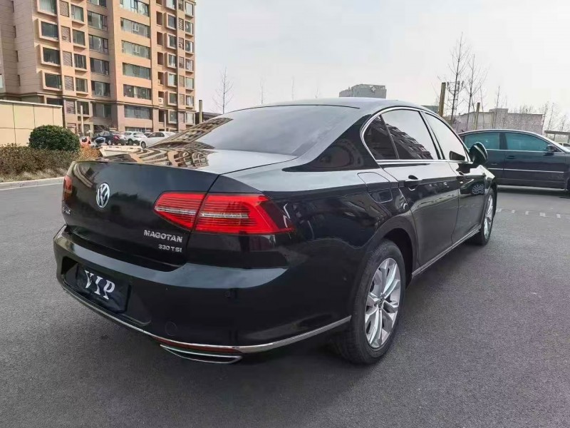 承德17年大众迈腾9