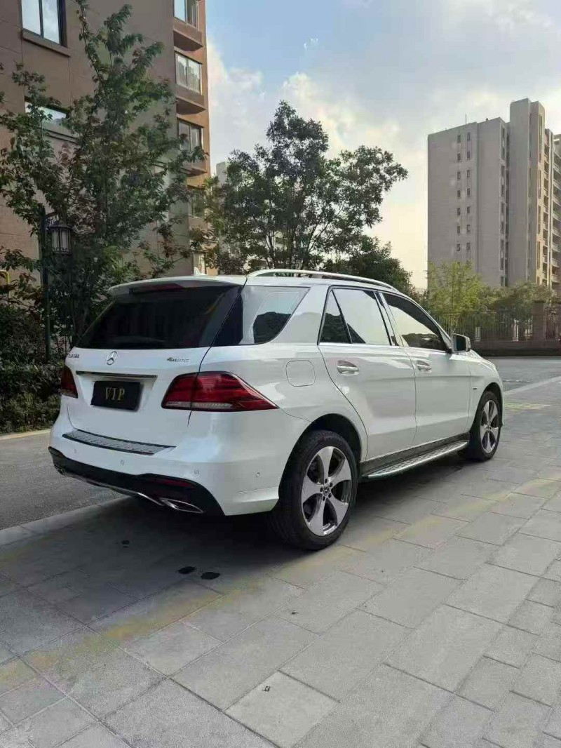 苏州18年奔驰GLE5