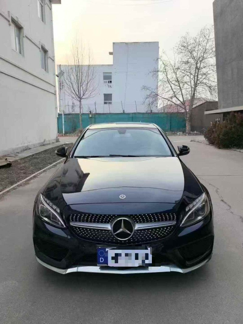 济宁18年奔驰C1