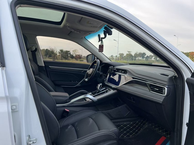 盐城20年吉利博越5