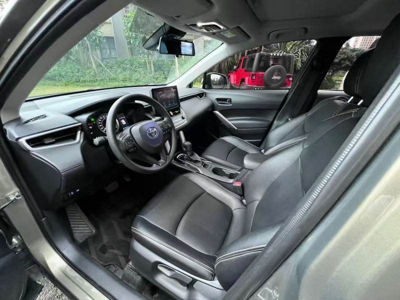 广州23年丰田锐放7