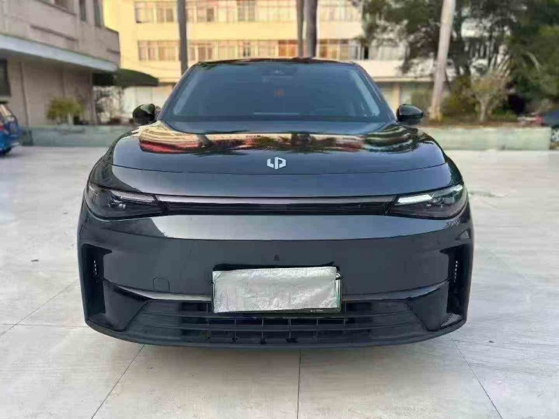 深圳24年零跑汽车C161