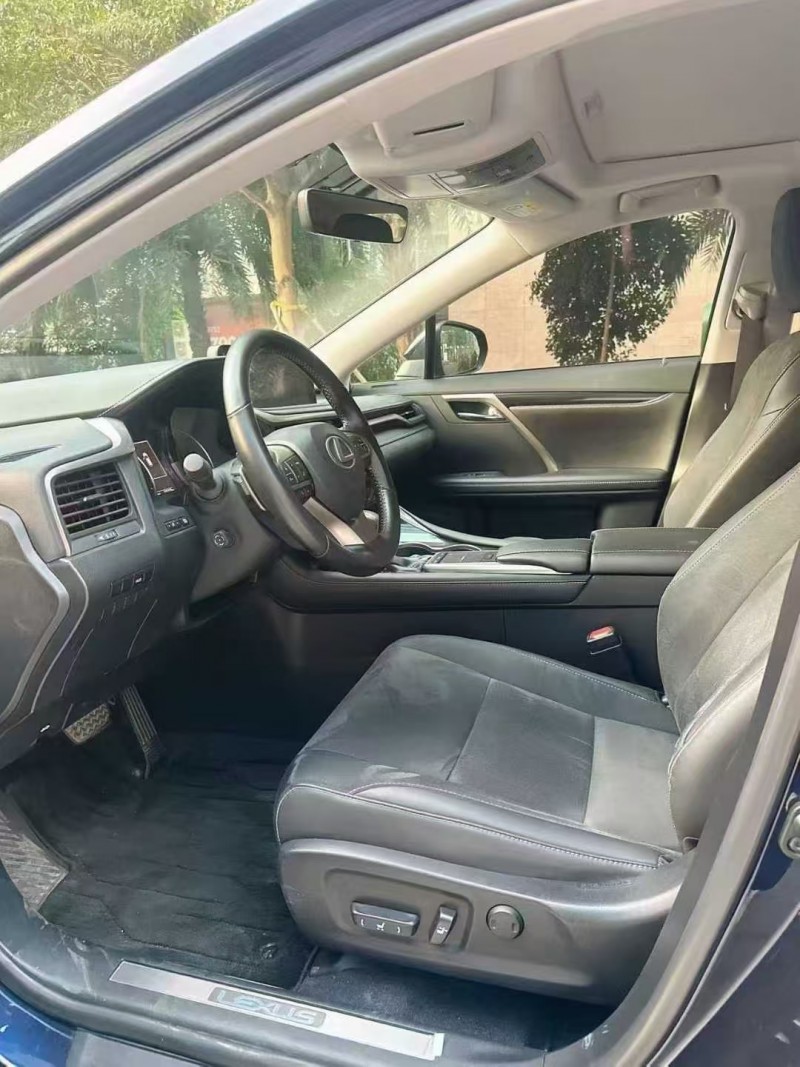 深圳22年雷克萨斯RX4