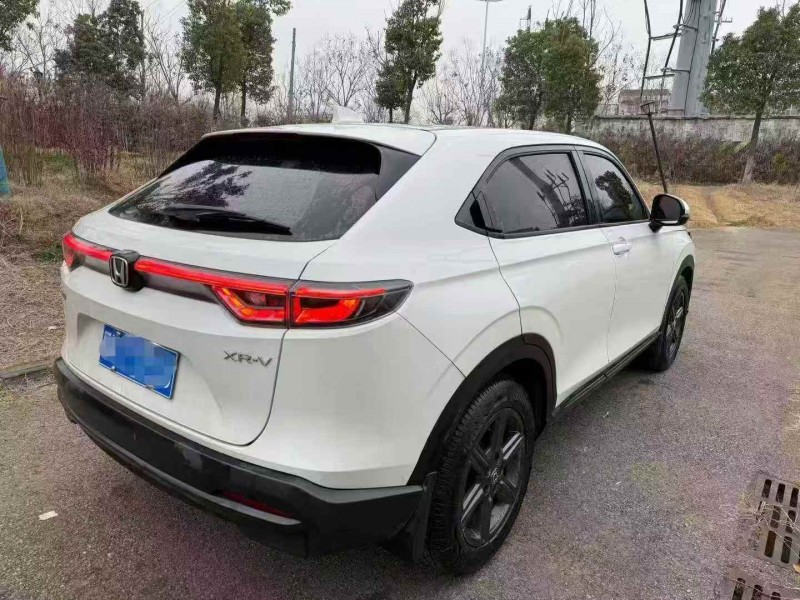 黄石24年本田XRV8