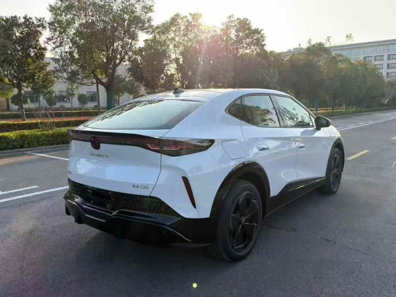 常州25年大众ID8