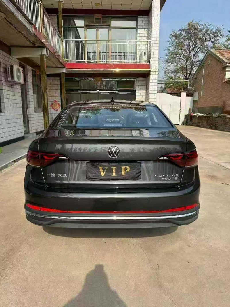 张家口25年大众速腾8