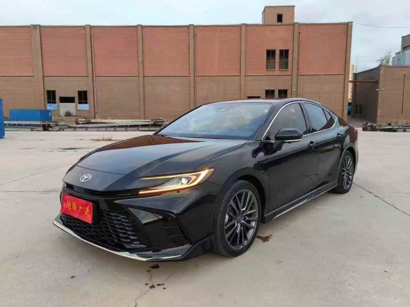 潍坊25年丰田凯美瑞3