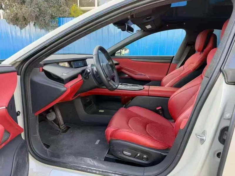 潍坊24年小米SU75