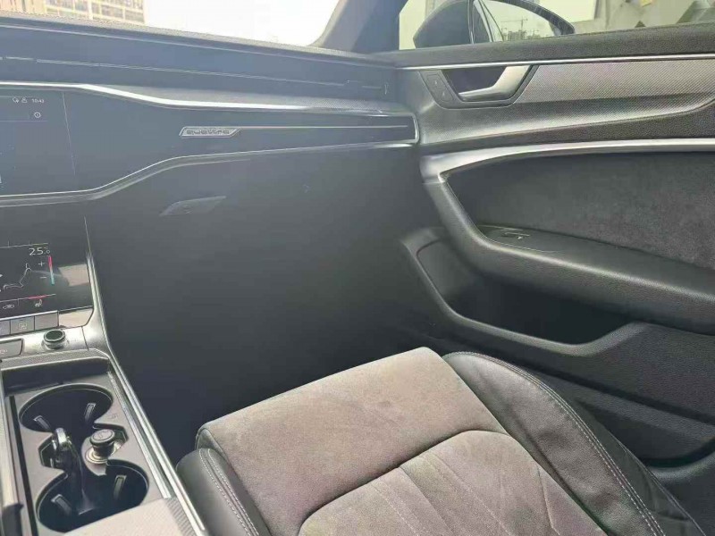 邯郸19年奥迪A6L9