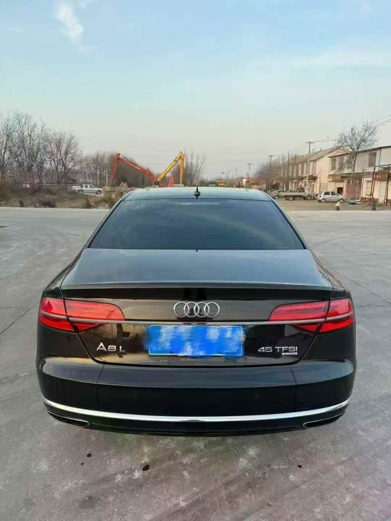 潍坊15年奥迪A8L9