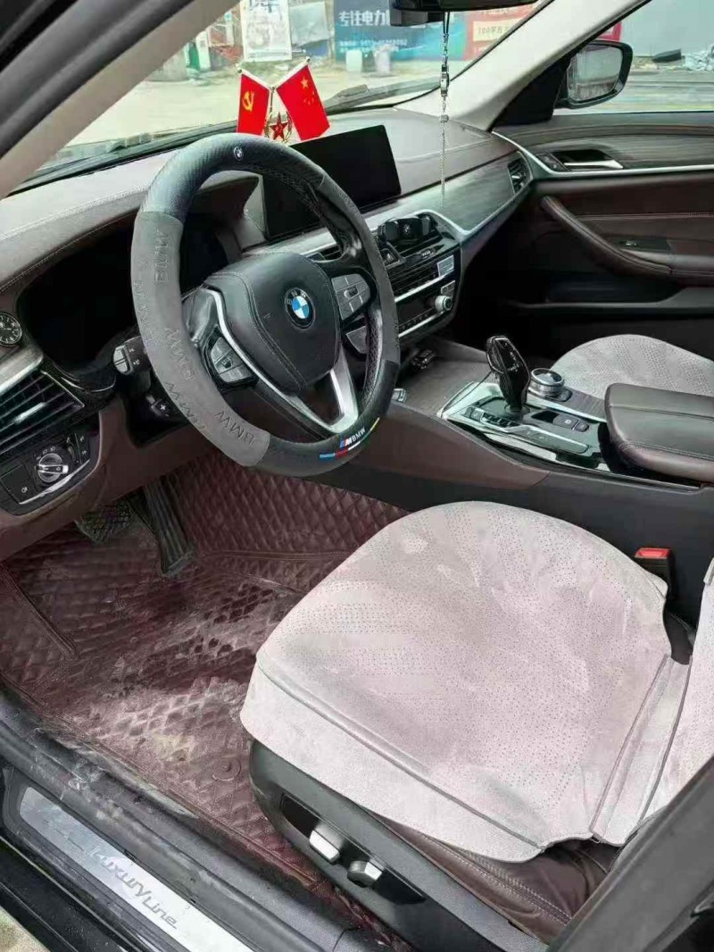 苏州20年宝马5系4