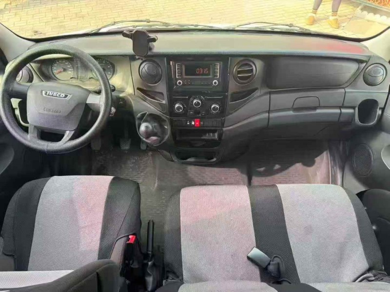 邯郸20年依维柯欧胜4