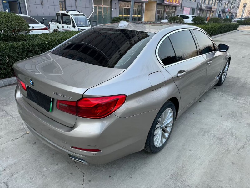 济宁20年宝马5系8