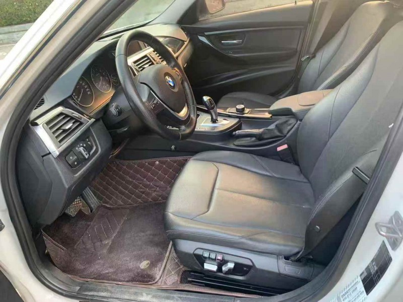 茂名17年宝马3系3