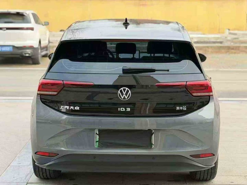 济宁25年大众ID9