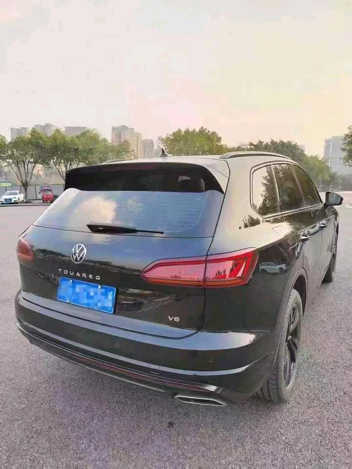 重庆24年大众途锐8