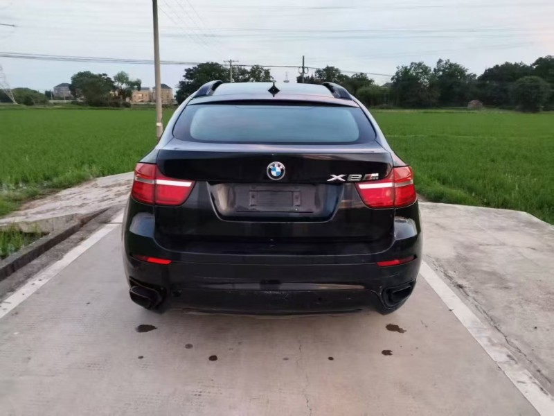 杭州13年宝马X69