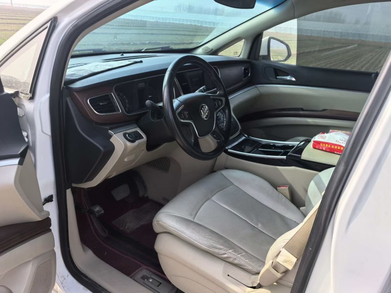 聊城18年别克GL88