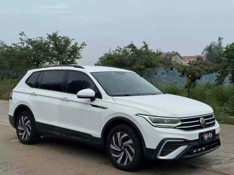 青岛22年大众途观3