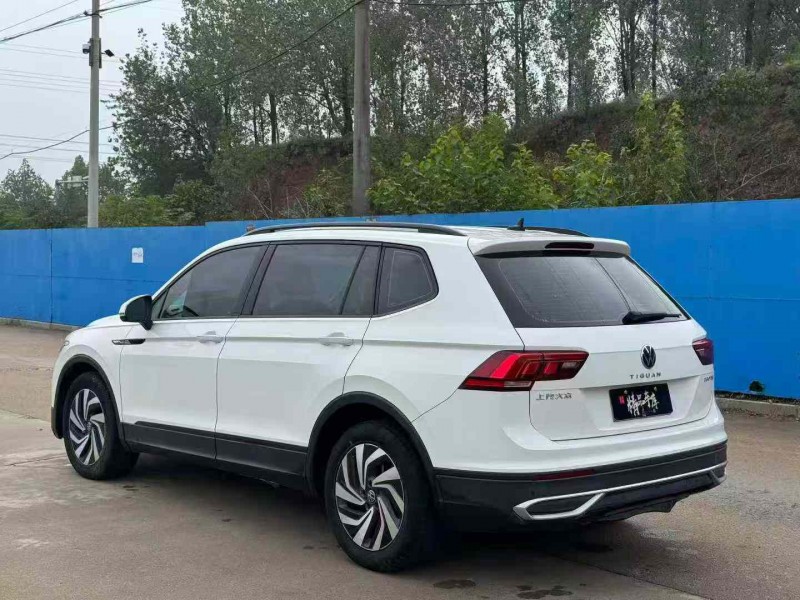 青岛22年大众途观7