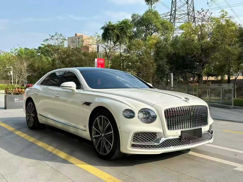 深圳22年宾利飞驰2