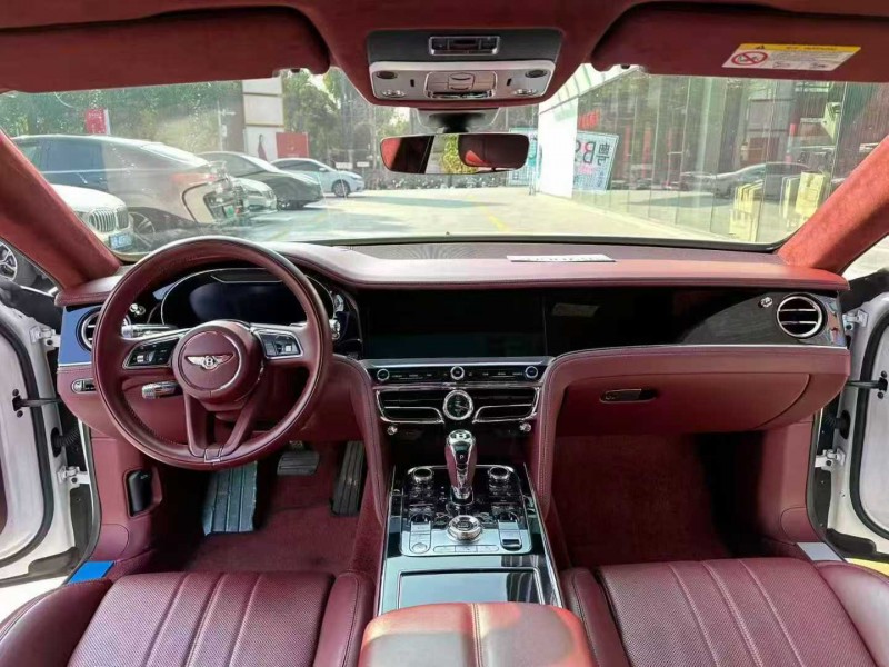 深圳22年宾利飞驰5