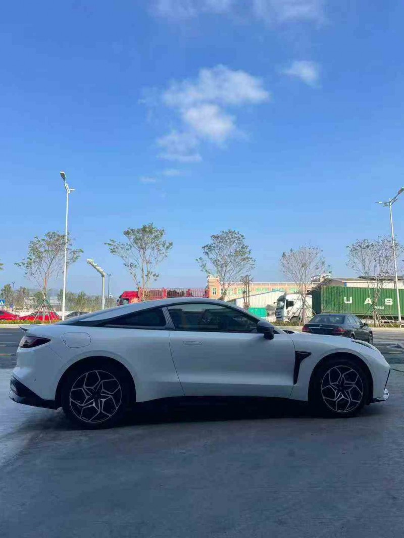 南平24年哪吒GT7