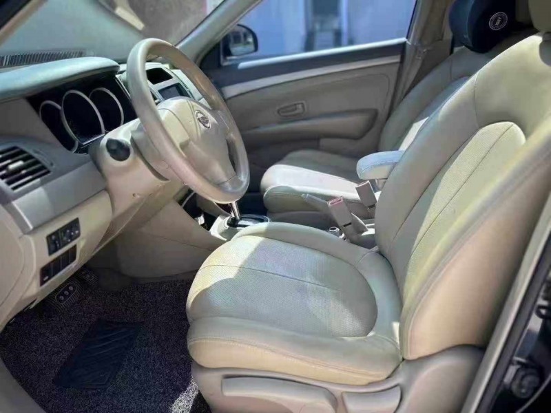 河源19年日产轩逸6