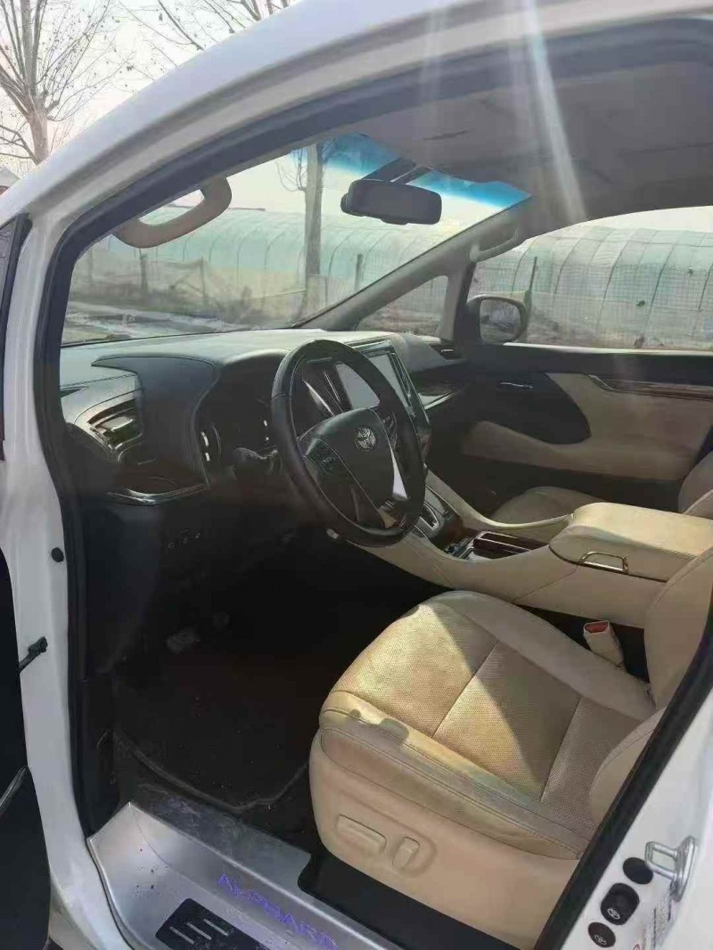 枣庄18年丰田埃尔法5