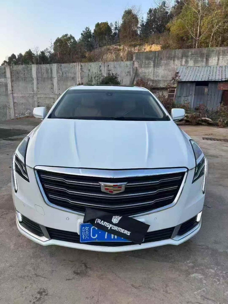 新余18年凯迪拉克XTS1