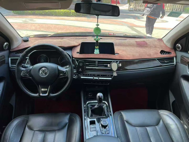 佛山19年东风风光6