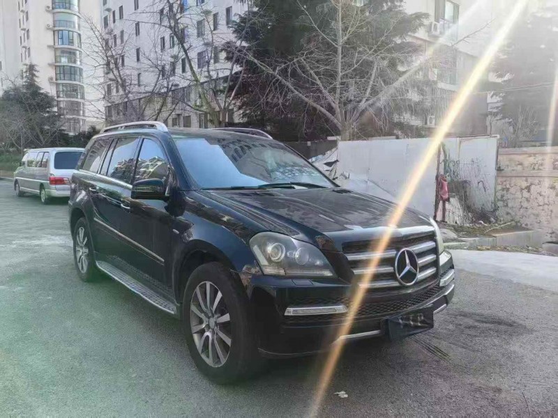 东营13年奔驰GL3
