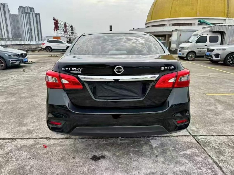 广州25年日产轩逸9