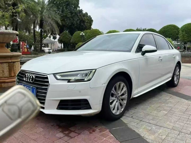 佛山19年奥迪A4L2