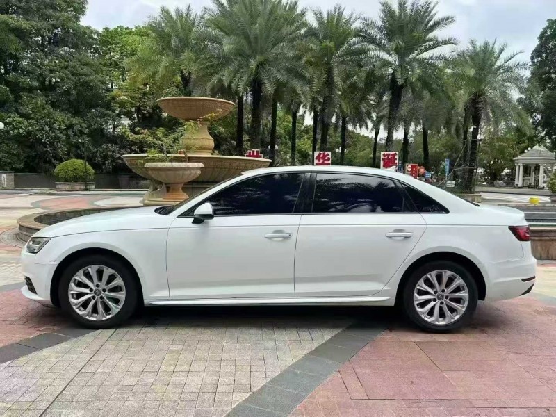 佛山19年奥迪A4L3