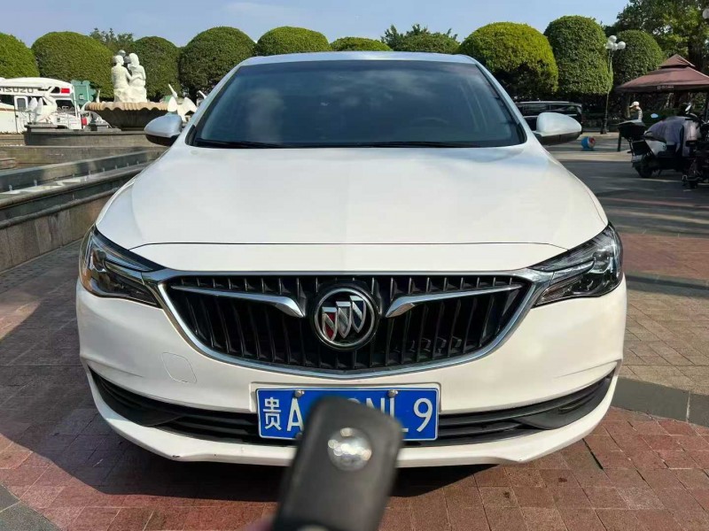 佛山21年别克英朗1