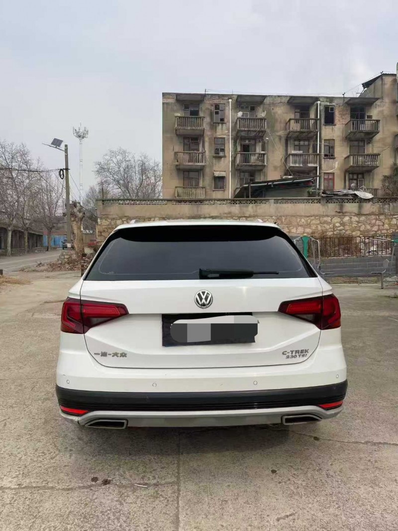 徐州17年大众蔚领9