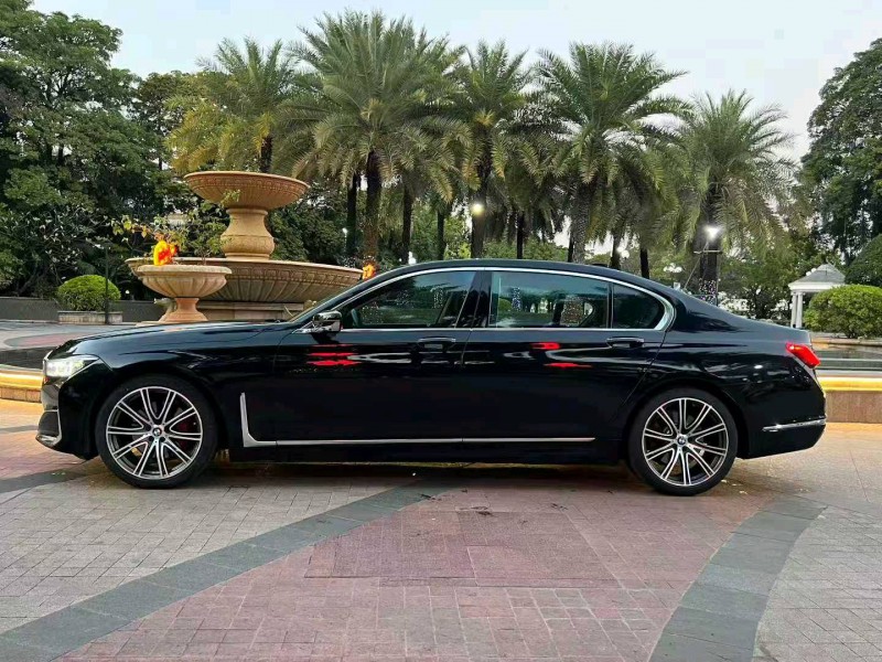 佛山20年宝马7系3