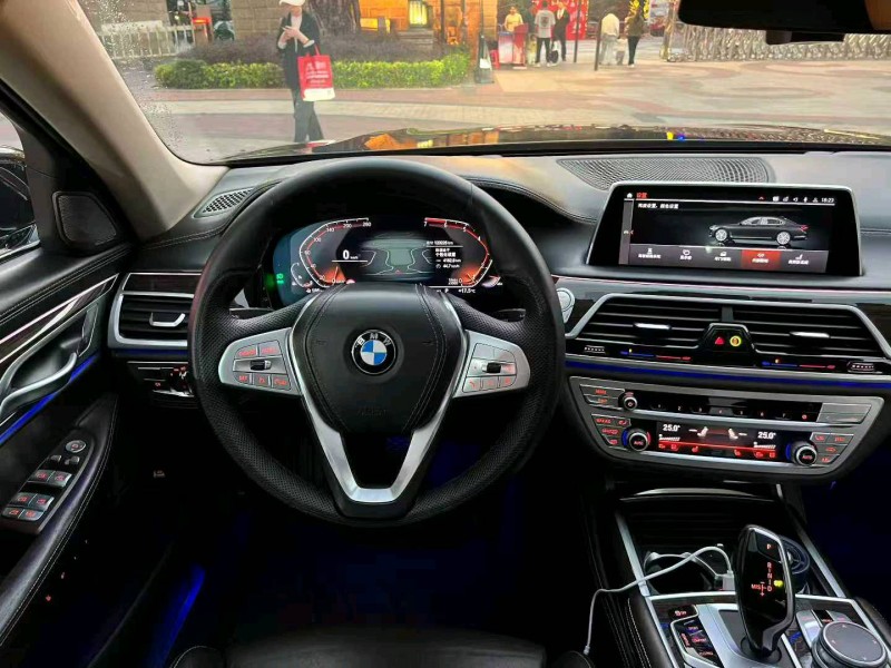 佛山20年宝马7系7