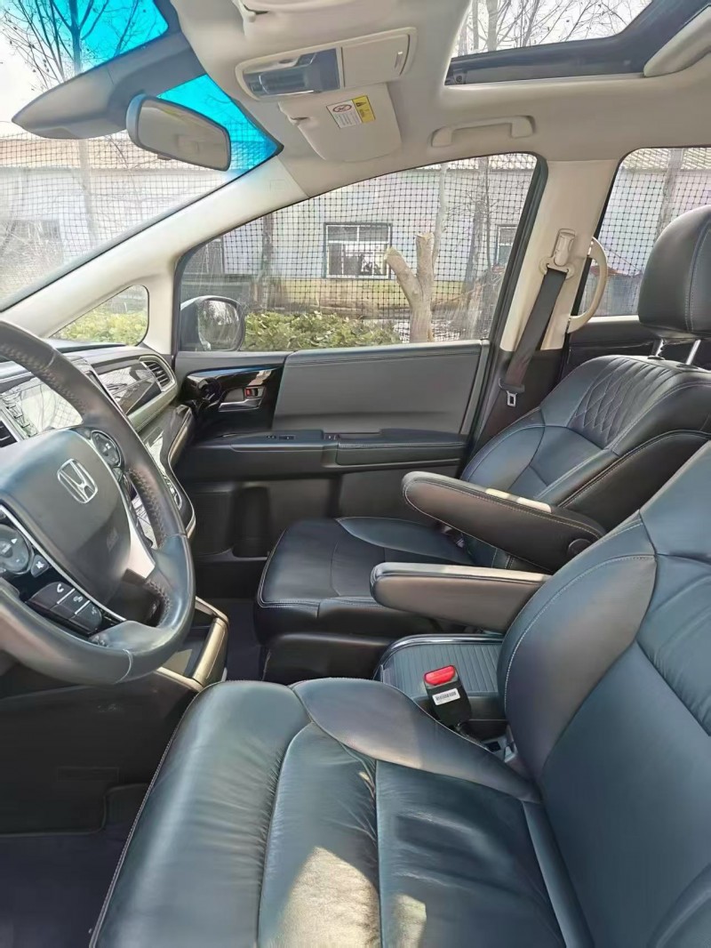 潍坊20年本田艾力绅5