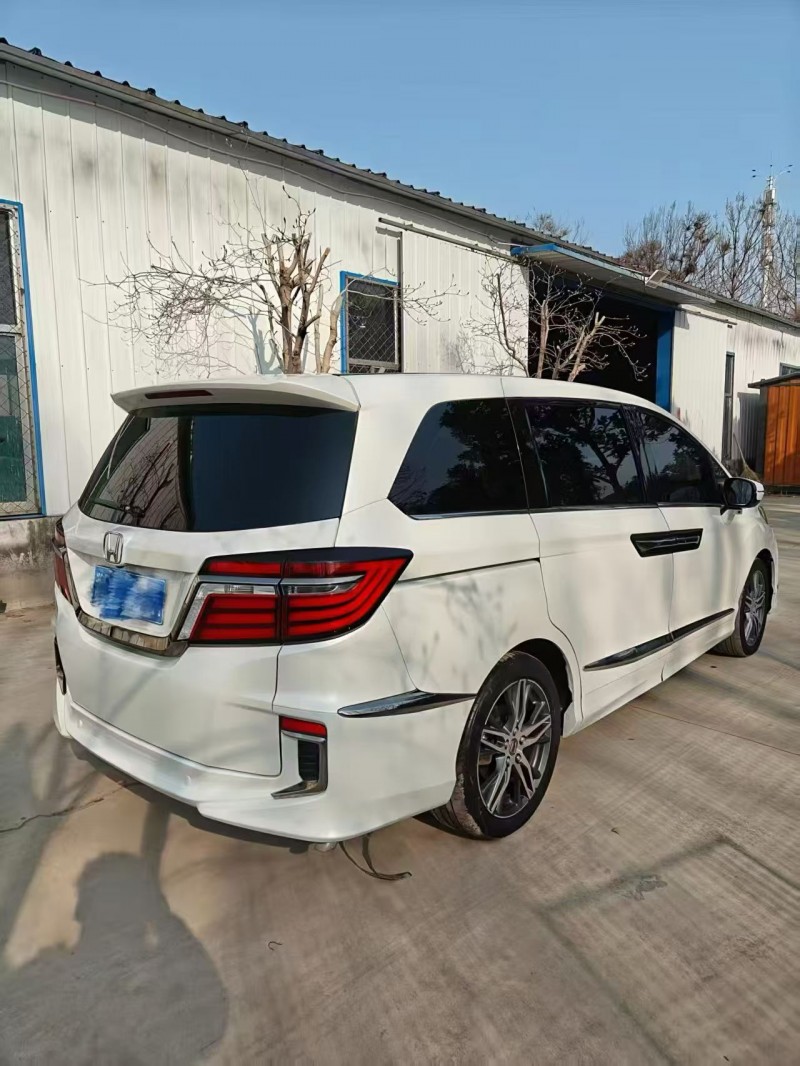 潍坊20年本田艾力绅8