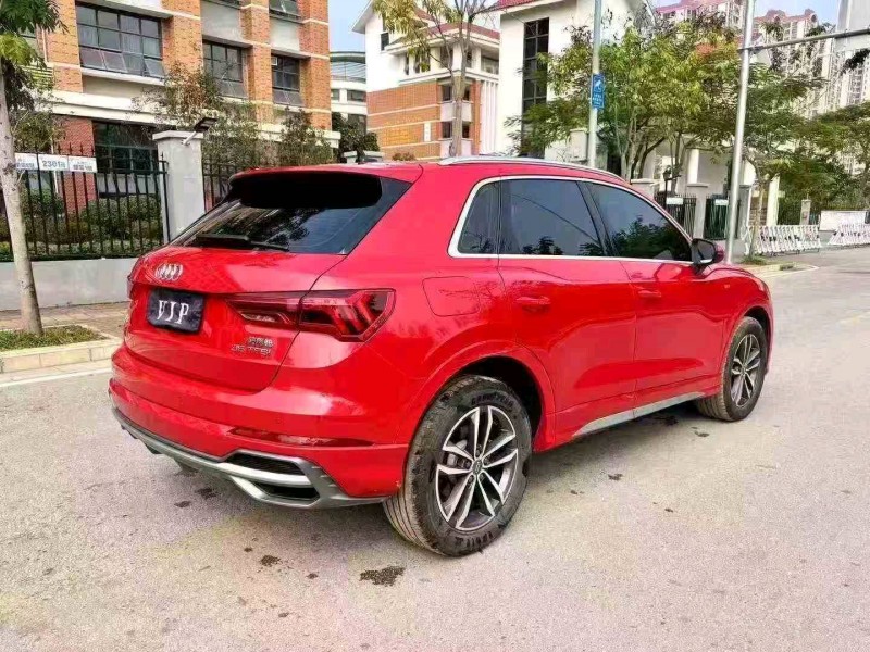 南宁21年奥迪Q38