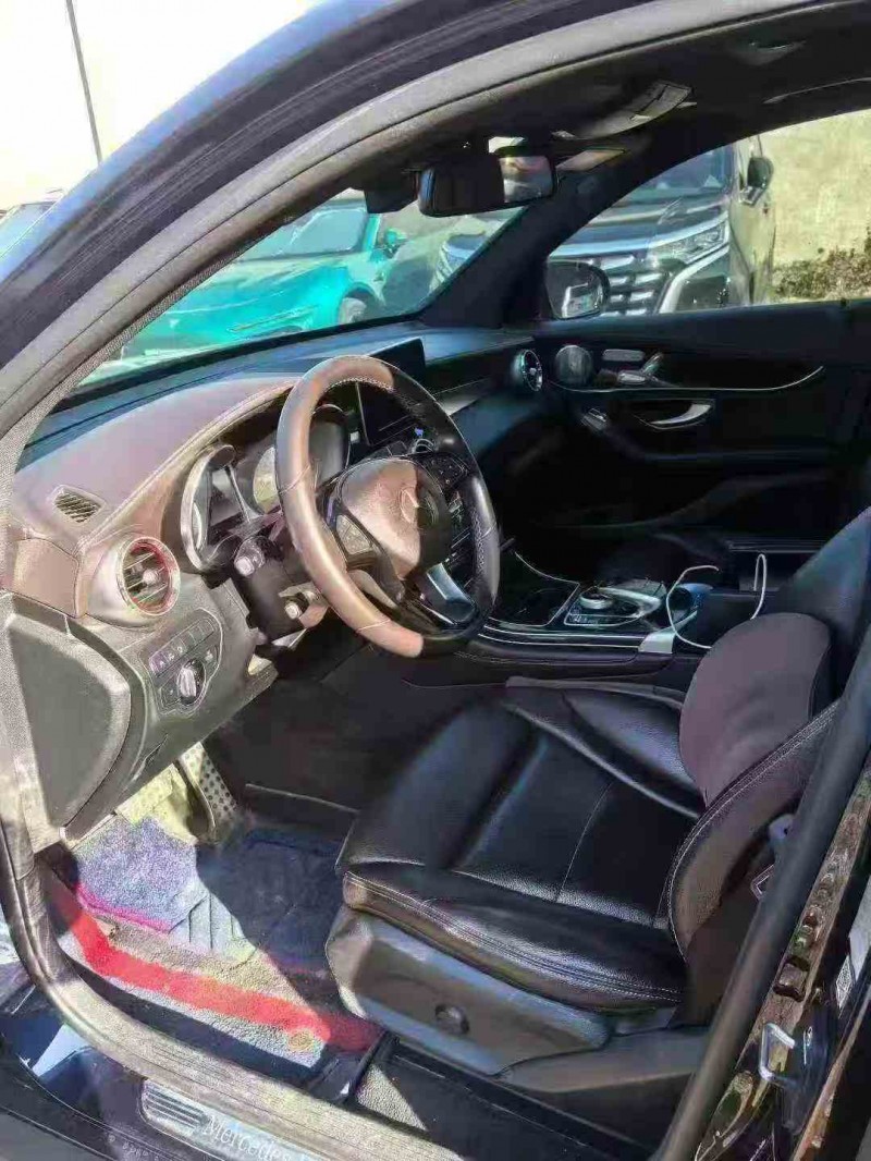 青岛17年奔驰GLC3