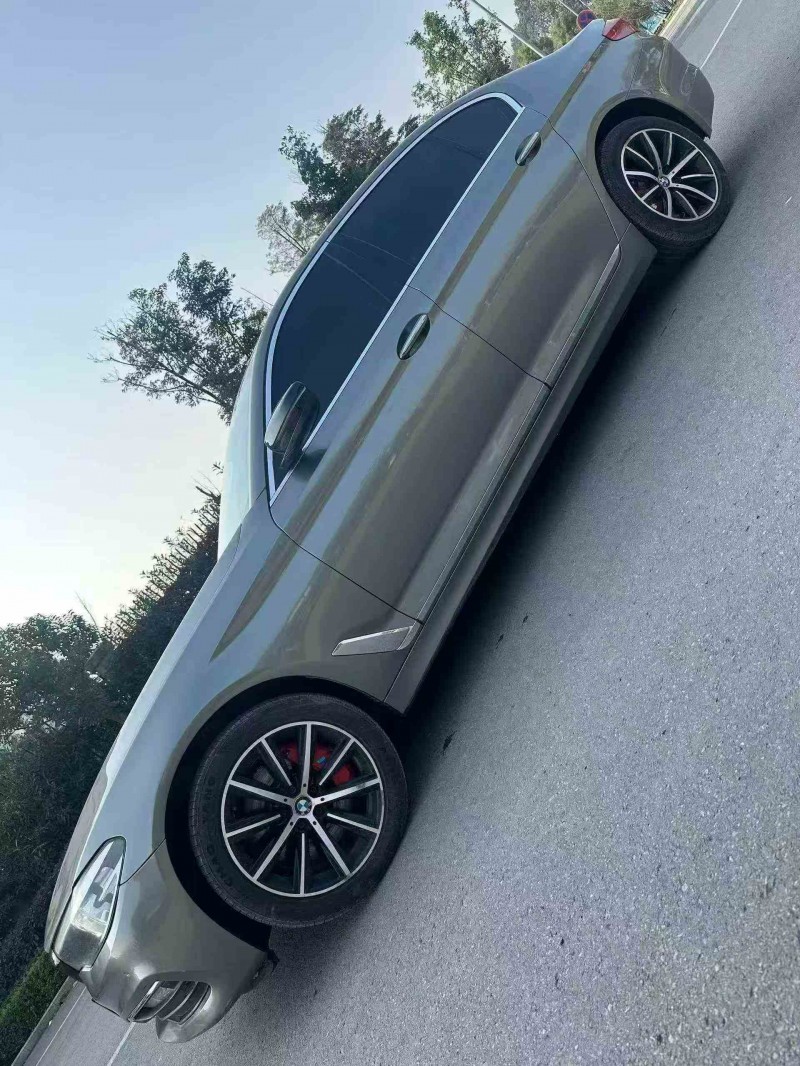 泸州17年宝马5系2