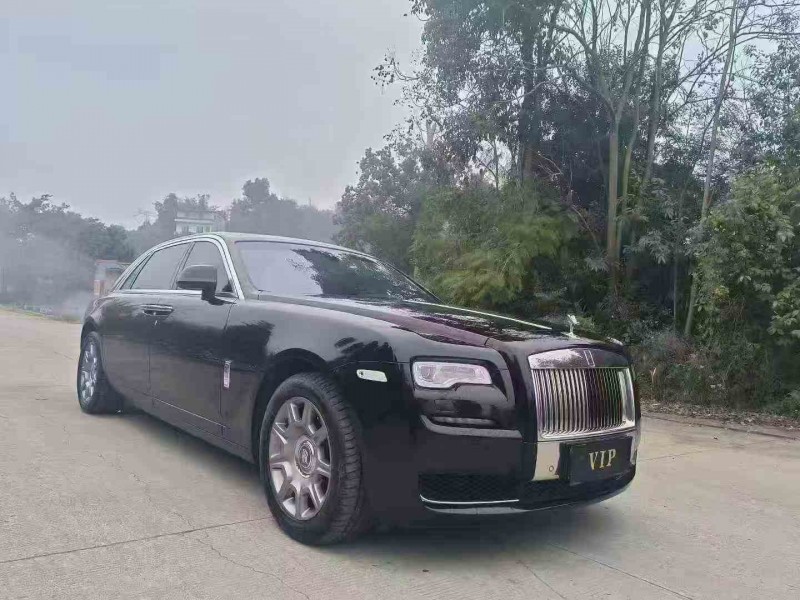 德阳17年劳斯莱斯古斯特2