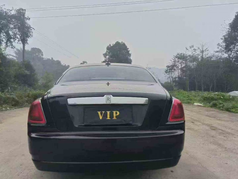 德阳17年劳斯莱斯古斯特8