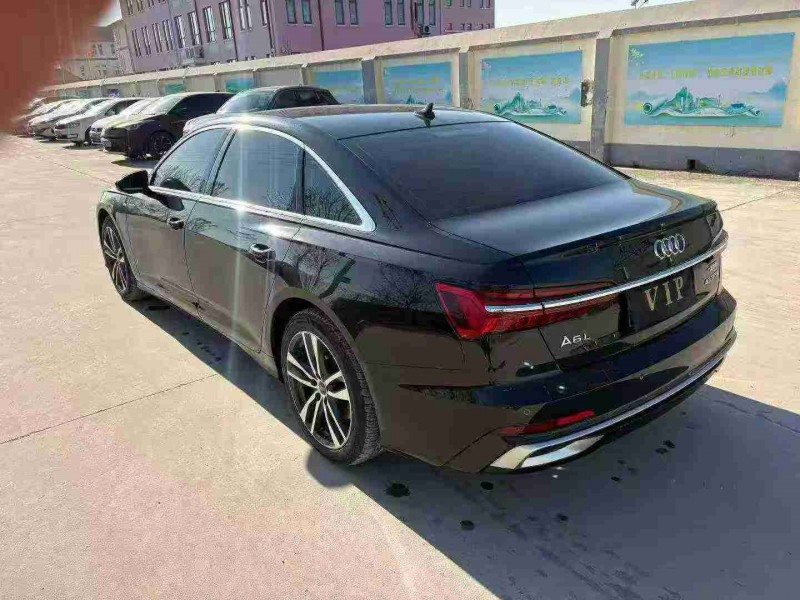 天津22年奥迪A6L8